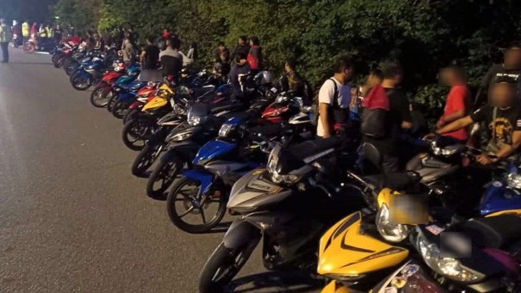 operasi  motosikal