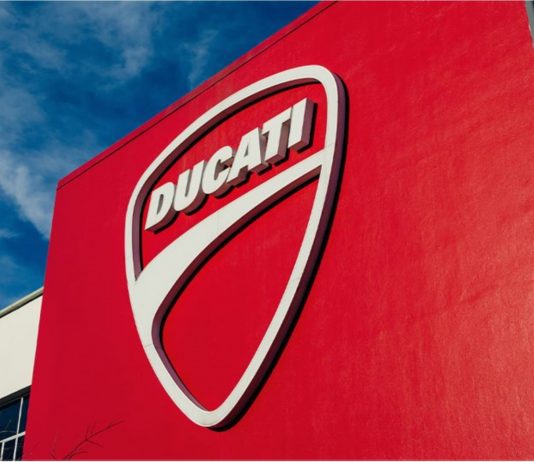 Pejabat Ducati Amerika Utara diserbu oleh pasukan FBI