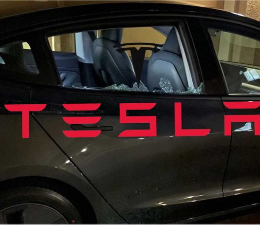 Tingkap Tesla Model 3 pecah secara tiba-tiba beberapa minit selepas dihantar
