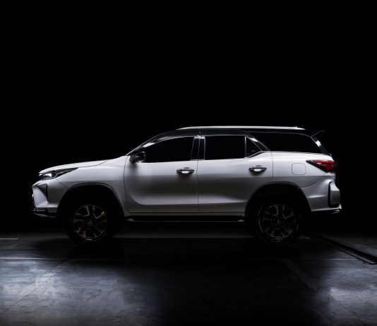 Toyota Fortuner facelift 2021 dilancar, pilihan petrol atau diesel, dari RM172k