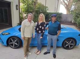 Sylvester Stallone kini pemilik Chevrolet C8 Corvette Stingray