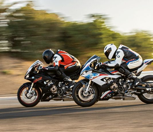 BMW Motorrad lancar dua jentera R 18 Classic dan S 1000 RR, dari RM122k