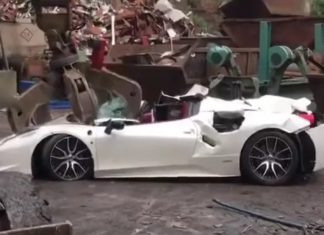 Dah lari ke Dubai, tapi salahkan polis UK kerana hancurkan Ferrari 458 Spider miliknya