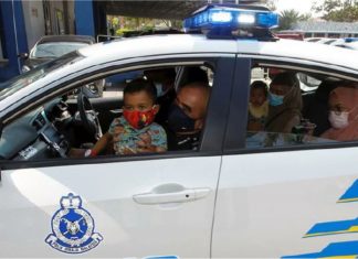 Kanak-kanak pesakit leukemia capai impian naik MPV polis meninggal dunia