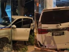 Toyota Avanza dinaiki rempuh bank, empat pelajar nyaris maut