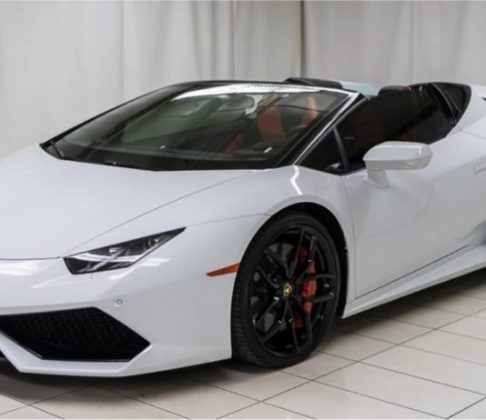 Pemilik tekad saman Lamborghini selepas Huracan Spyder putih miliknya bertukar kepada warna kuning