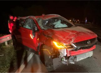 Jurujual pandu Proton X50 pelanggan sampai 180km/j, kemalangan hingga total lost