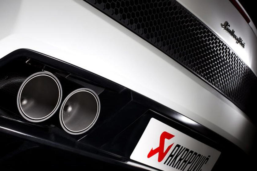 akrapovic