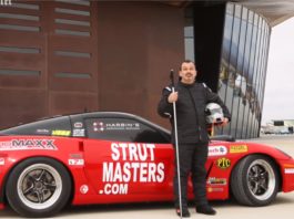 Individu buta ini cuba catat rekod dunia baharu dengan pandu Corvette 800hp