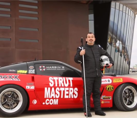 Individu buta ini cuba catat rekod dunia baharu dengan pandu Corvette 800hp