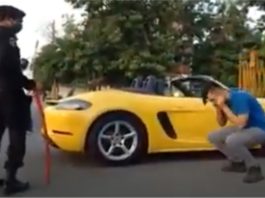Pemandu Porsche 718 Boxster kena ‘sit up’ kerana keluar dalam tempoh lockdown