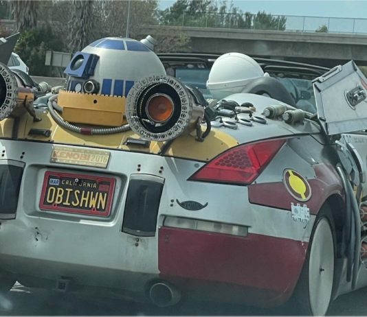 Pemilik Nissan 350Z ini merupakan pemilik tegar filem Star Wars