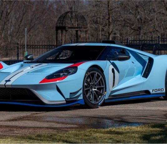 Hanya 45 unit di dunia, Ford GT MK II ini dijual pada harga RM7.7 juta!