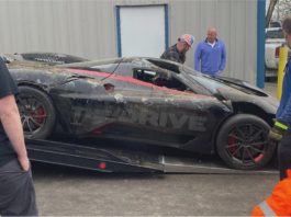 Trak tunda terlibat kemalangan, SSC Tuatara yang dibawa rosak teruk!