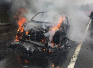 Lamborghini Urus di Taiwan rentung kerana kebakaran sistem elektrik