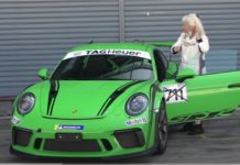 Warga emas 82 tahun selamba lenjan Porsche 911 GT3 RS di litar Monza!