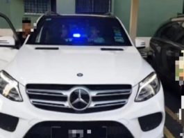 Polis buru pemilik Mercedes GLE Coupe guna lampu strob untuk elak kesesakan