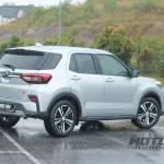 perodua ativa 1.0 av 02