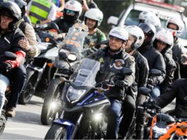 Presiden Brazil didenda, tak pakai topeng muka ketika konvoi motosikal