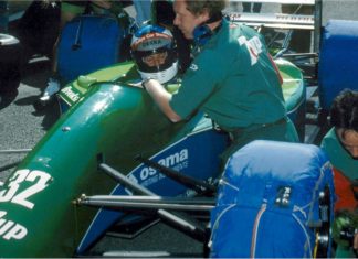 Jentera F1 pertama dipandu Michael Schumacher kini akan dijual