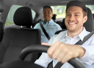 Kena tendang keluar lepas bergerak 2km, pelanggan Uber ini perlu bayar caj tak masuk akal!