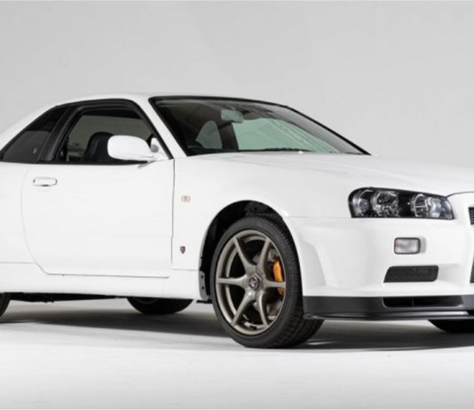 Nissan Skyline GT-R R34 V-Spec II Nur (2002) cari pemilik pertama, harga lelong bermula RM1.8 juta saja