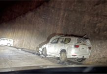 Land Cruiser 300 rosak teruk sebelum sampai ke pusat pengedar Toyota