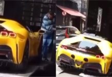 Tak sempat duduk pemilik baharu melopong tengok Ferrari SF90 Stradale jatuh dari trak