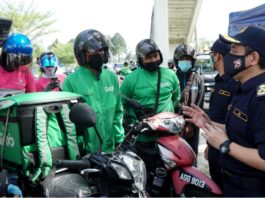 JPJ: Rider p-hailing kerap langgar lampu isyarat, boleh kena saman RM300