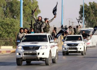 Toyota Hilux kenderaan pilihan kumpulan militan, ini cara mereka dapatkan stok..