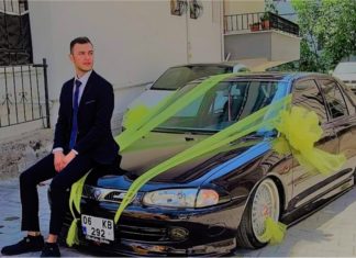 Tular lelaki Turki dengan Proton Wira, netizen tak mahu kalah campak belakang kereta masing-masing