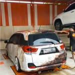 Cuci kereta Indonesia_7