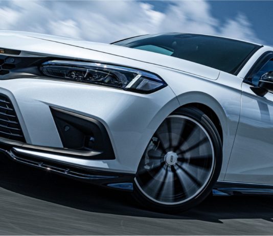 Mugen tawar pakej aksesori buat Honda Civic hatchback