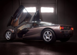 Supercar rare 90-an, McLaren F1 dibida lebih RM20 juta daripada harga asal