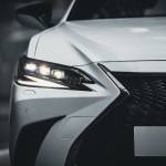 Lexus ES-10