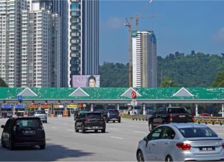 Rentas Negeri: Cuti panjang hujung minggu ini, dijangka 4 juta kenderaan guna lebuh raya