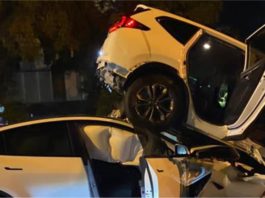 Tesla panggil semula 12,000 unit kenderaan kerana masalah brek automatik