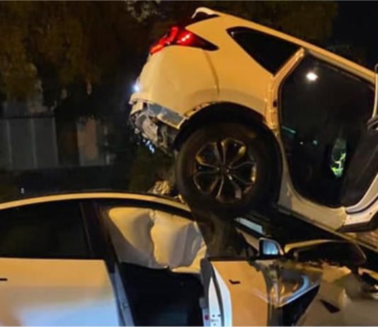 Tesla panggil semula 12,000 unit kenderaan kerana masalah brek automatik