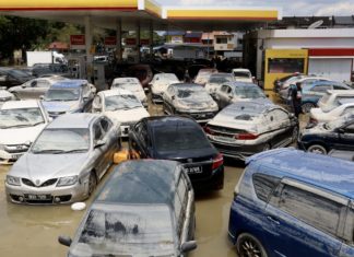Kos selenggara kereta banjir boleh cecah hingga RM30k