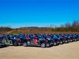 120 unit C8 Corvette rosak akibat putik beliung terpaksa dimusnahkan