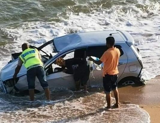 Doktor wanita trauma Perodua Axia terbabas ke laut