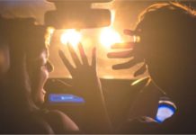 Pemandu India guna lampu tinggi tak kira tempat, alasan yang diperoleh tak masuk akal….