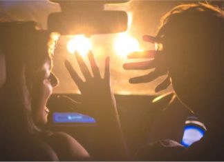 Pemandu India guna lampu tinggi tak kira tempat, alasan yang diperoleh tak masuk akal….