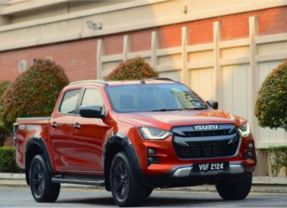 Isuzu D-MAX terbaru raih banyak perhatian ramai pengguna dan anugerah