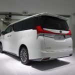 Lexus LM350 – 06