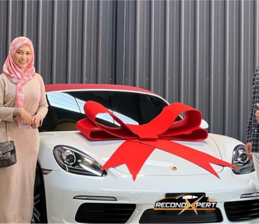 Pelakon Zara Zya sambar Porsche 718 Boxster bernilai lebih RM400k?
