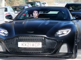 Selepas jaringan hatrik, Ronaldo pandu Aston Martin ke pusat latihan