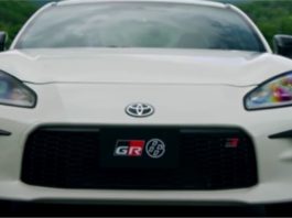 Toyota GR Yaris kalahkan masa pusingan litar Nissan GT-R Nismo
