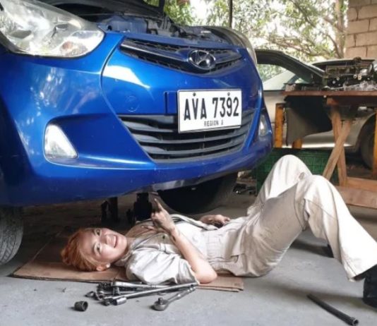 Bos bengkel seorang wanita cantik, pelanggan lelaki ‘menggatal’ datang servis kereta