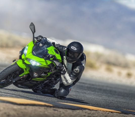 Kawasaki 250cc rasmi lancar, berikut perbandingan mekanikal vs pesaing lain
